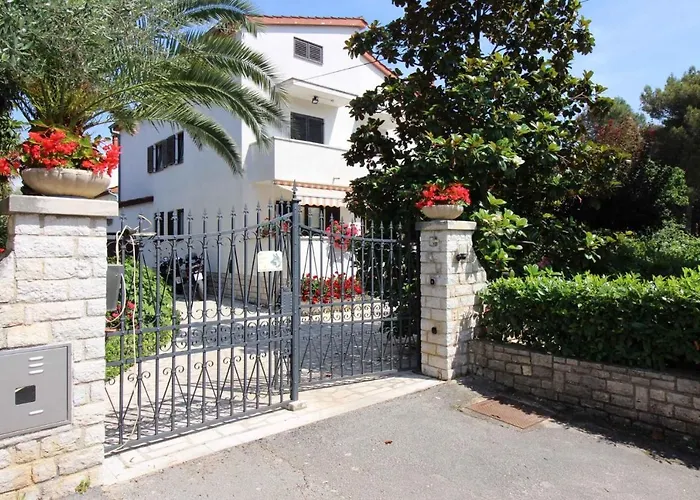 In - Istrien 10194 * 波雷奇