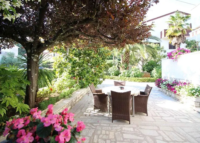 In - Istrien 10194 * Πόρετς