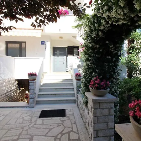 In - Istrien 10194 Apartman