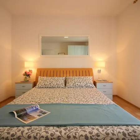 Apartman In - Istrien 10194 Poreč
